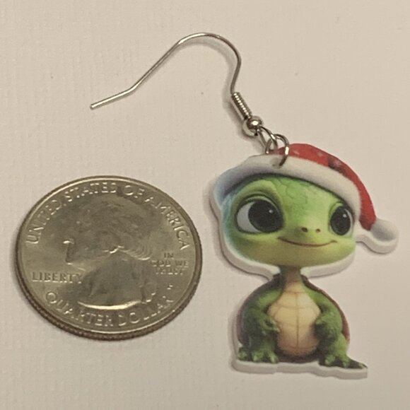 Turtle Earring, Santa Earring, Christmas Earring, Gift Idea, Turtle Jewelry - Picture 4 of 4